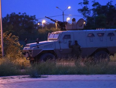 Μακελειό στην Μπουρκίνα Φάσο: Επίθεση τζιχαντιστών σε τούρκικο καφέ - 17 νεκροί (βίντεο) (upd)